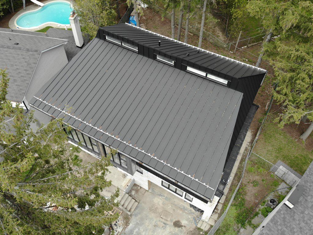 Standing Seam Metal Roof | 138 Old Beach Dr, Owen Sound, ON N4K 5N4, Canada | Phone: (647) 997-7084