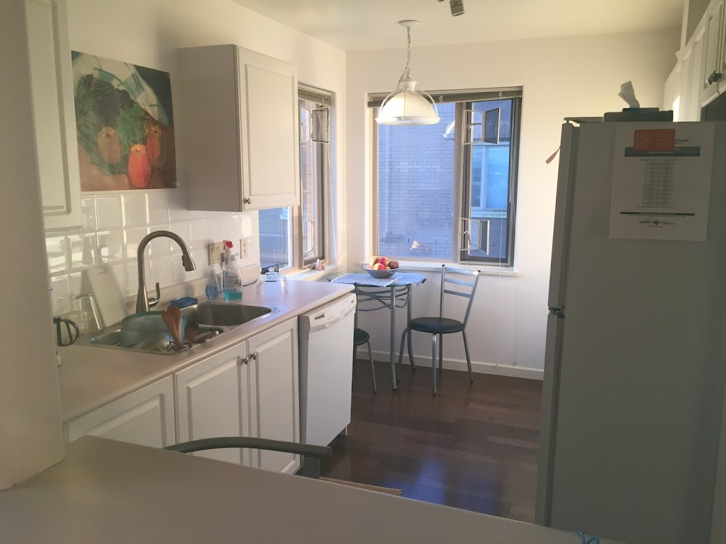 Tom and Marlise Condo - Vacation Rental | 27 Songhees Rd #411, Victoria, BC V9A 7M6, Canada | Phone: (514) 297-4016
