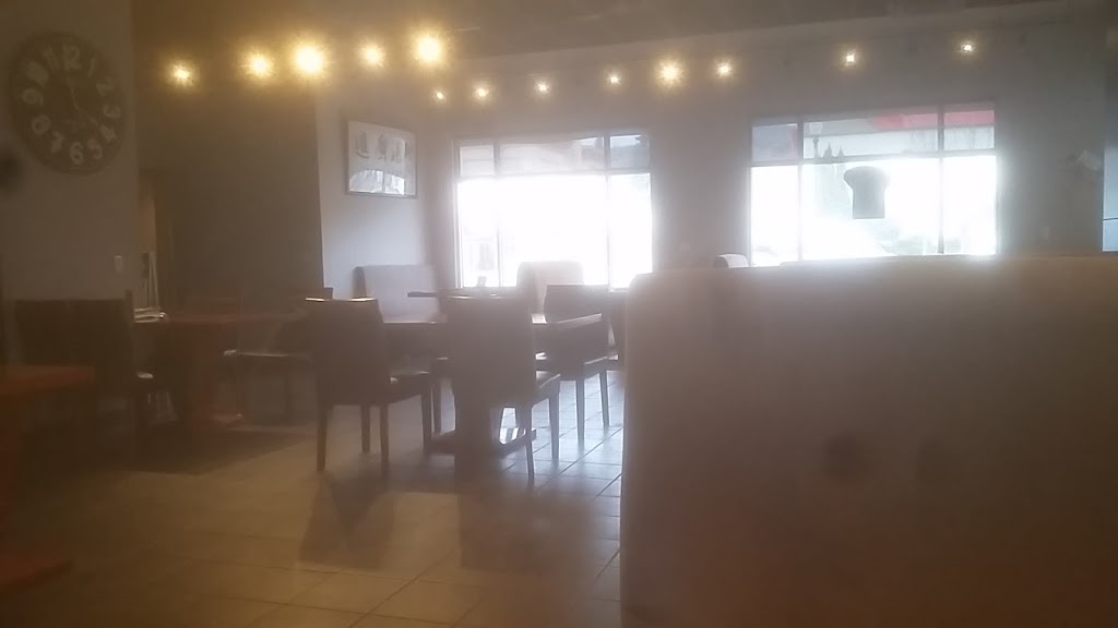 Chopsticks | 10071 Main St, Lake Country, BC V4V 1S6, Canada | Phone: (250) 766-1111