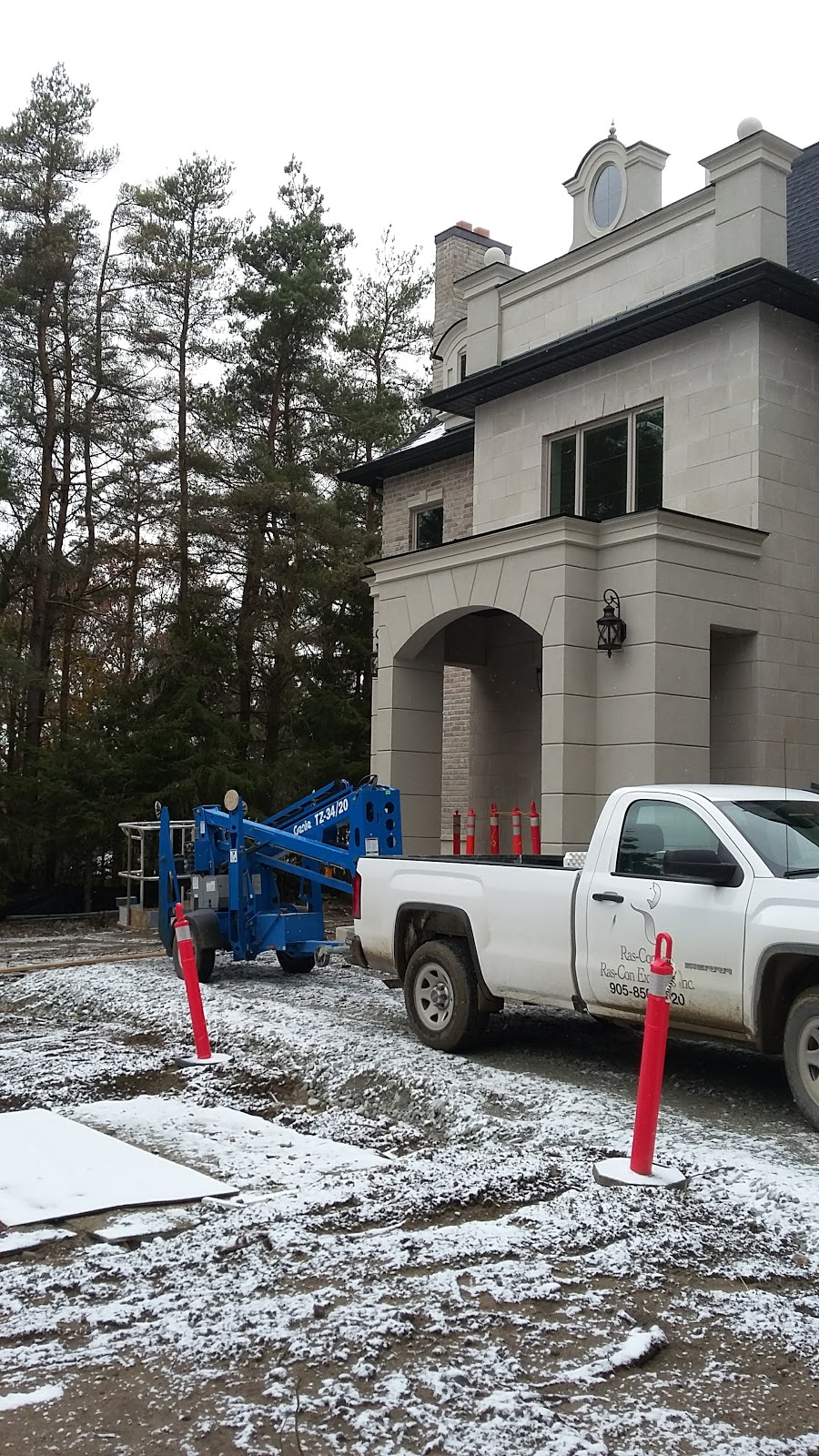 Vivid Construction Inc | 228 Churchill, Aurora, ON L0G 1J0, Canada | Phone: (905) 726-2419