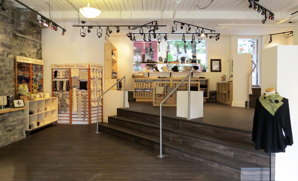 Charlevoix Pure Laine | 61.5 Rue du Petit Champlain, Québec, QC G1K 4H5, Canada | Phone: (418) 692-7272