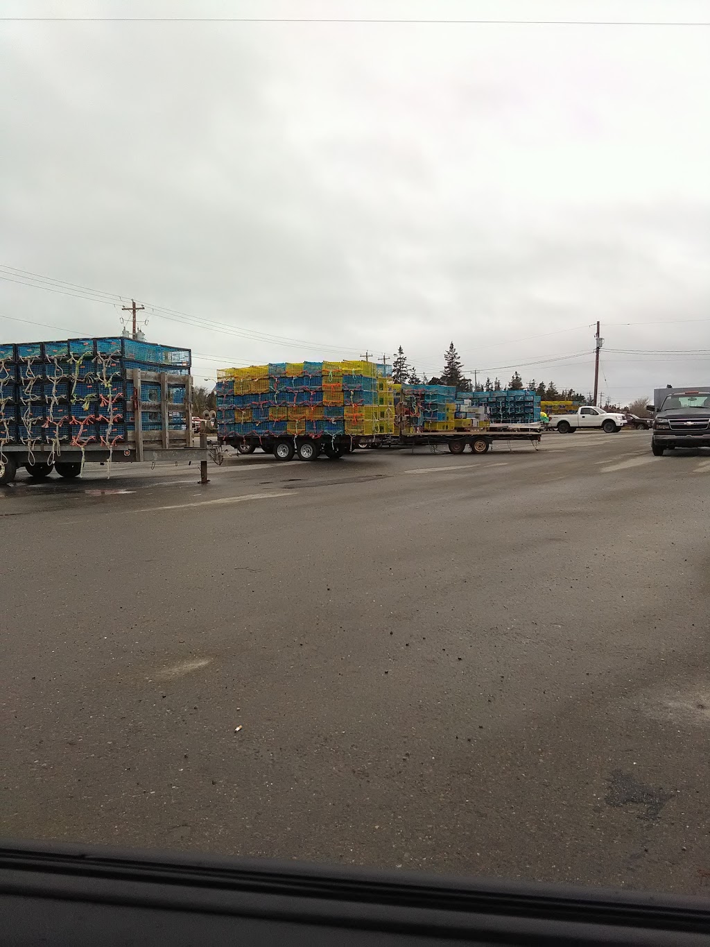 De La Tour Co-Op | 1651 NS-335, Lower West Pubnico, NS B0W 2C0, Canada | Phone: (902) 762-2315