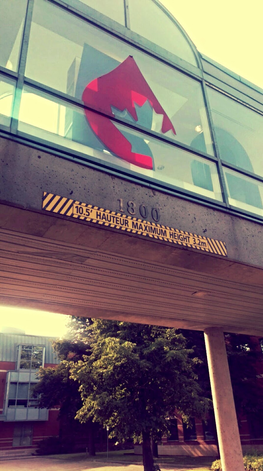 Canadian Blood Services | 1800 Alta Vista Dr, Ottawa, ON K1G 4J5, Canada | Phone: (613) 739-2300