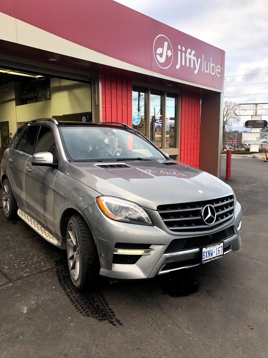 Jiffy Lube | 355 Rexdale Blvd, Etobicoke, ON M9W 1R9, Canada | Phone: (416) 740-8670