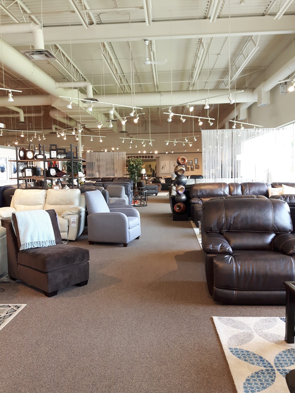 Sofa Land | 13030 St Albert Trail NW, Edmonton, AB T5L 4Y6, Canada | Phone: (780) 488-9200