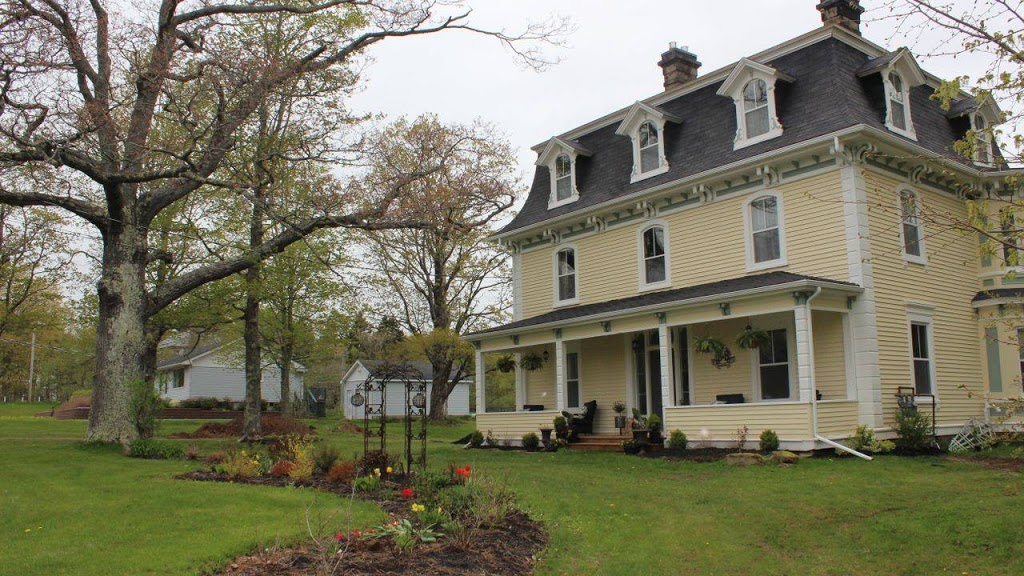 Maplehurst Manor Bed and Breakfast | 5012 Main St, Dorchester, NB E4K 2Z2, Canada | Phone: (506) 213-0115