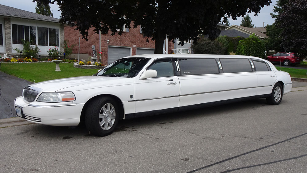 Jerrys Limousine Service | 652 Lorne St, New Glasgow, NS B2H 4L5, Canada | Phone: (902) 752-8811