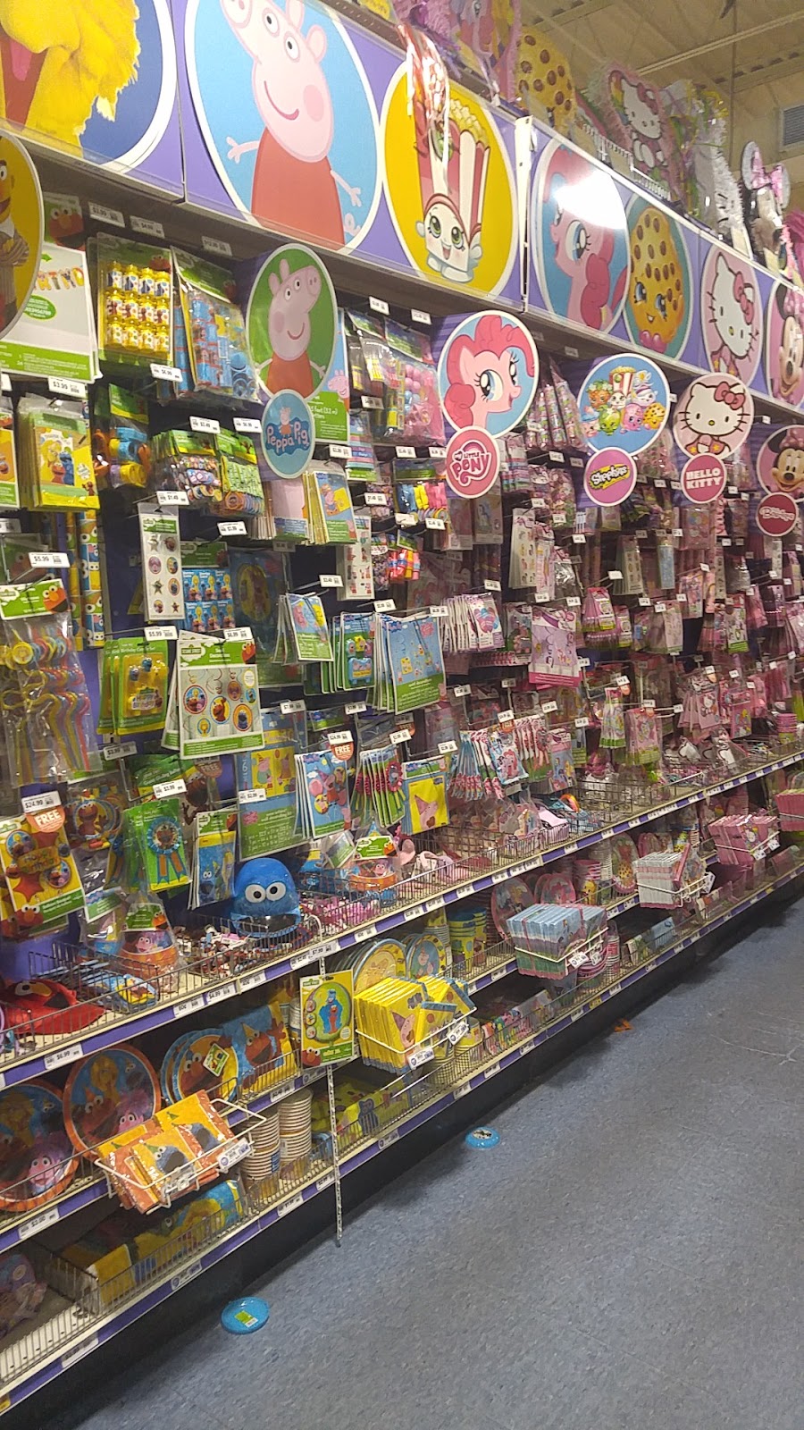 Party City | Briarfield Shopping Centre, 286 Bunting Rd, St. Catharines, ON L2M 7S5, Canada | Phone: (905) 684-8795