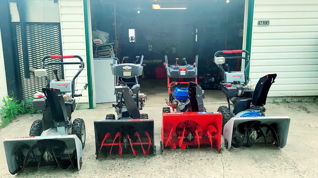 Weston Small Engine | 1433 Winnipeg Ave W, Winnipeg, MB R3E 0S9, Canada | Phone: (204) 590-8635