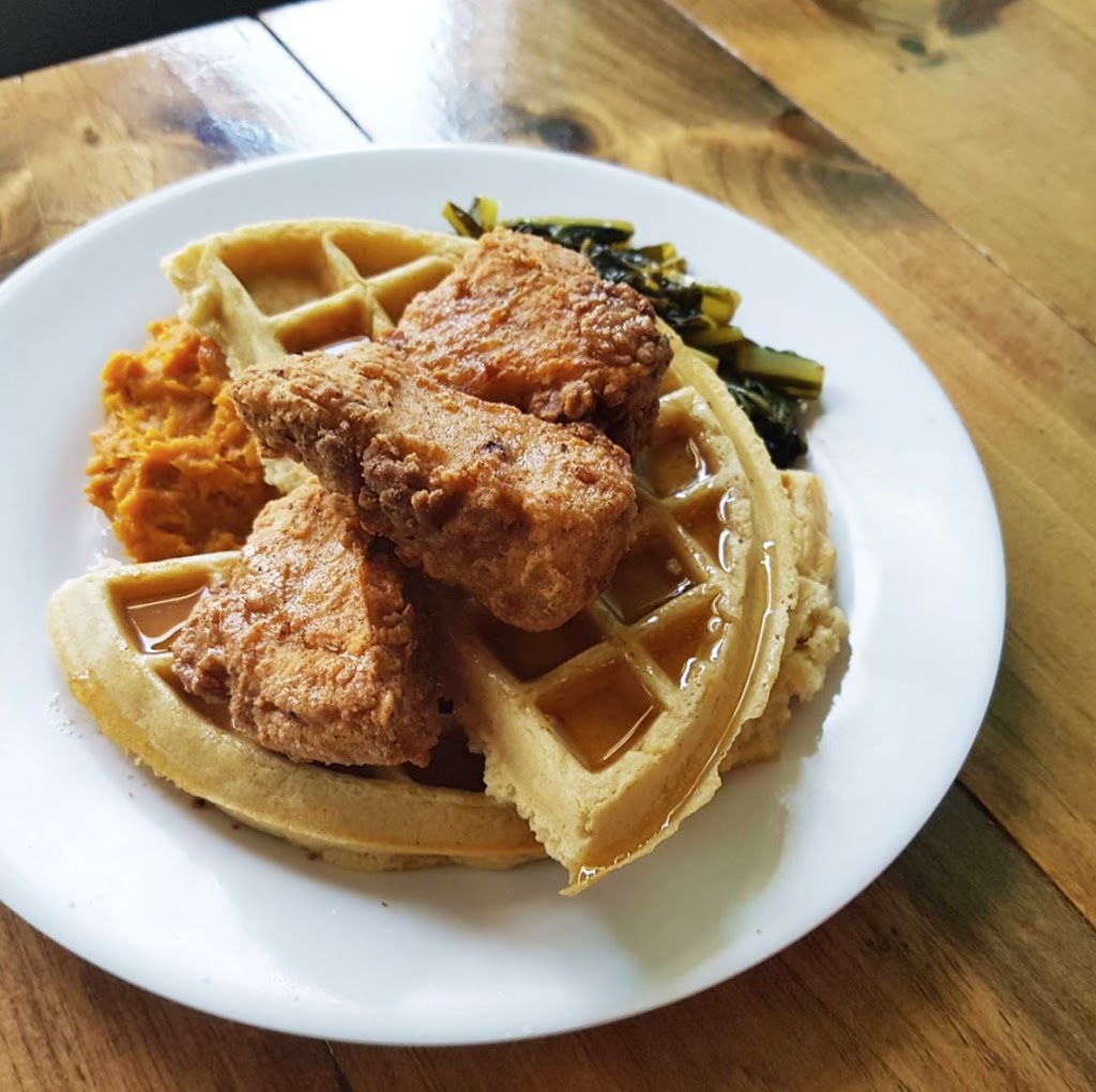 The Hogtown Vegan on College | 382 College St, Toronto, ON M5T 1S7, Canada | Phone: (416) 546-7900