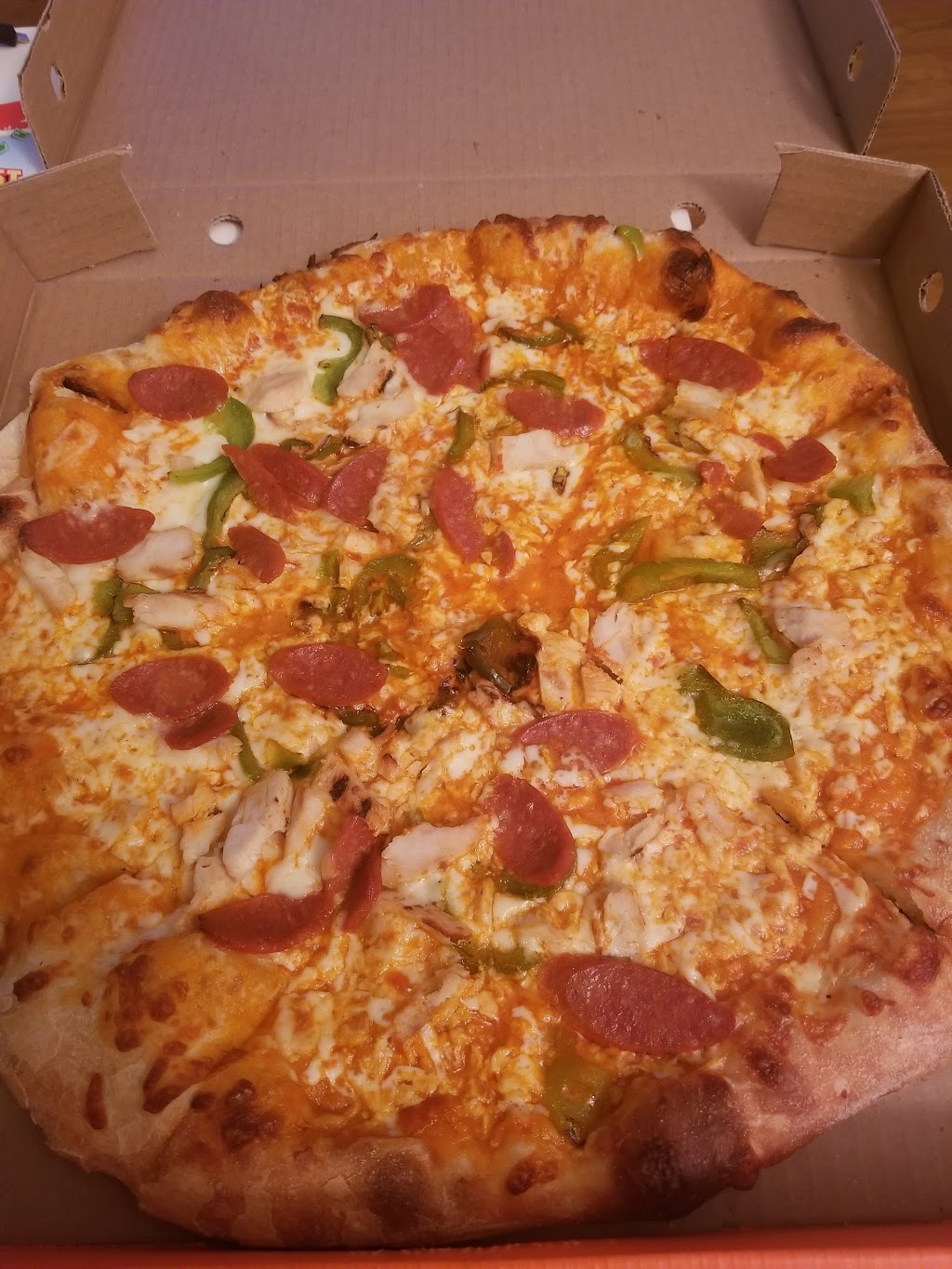 Pizza Pizza | 2 Rue Georges-Bilodeau, Gatineau, QC J8Z 1V2, Canada | Phone: (613) 737-1111