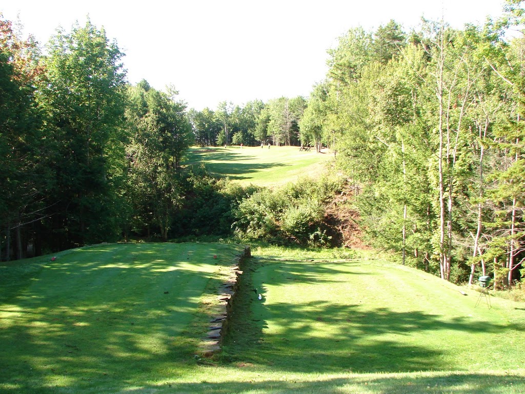 Berwick Heights Golf Course | 3060 NS-221, Berwick, NS B0P 1E0, Canada | Phone: (902) 847-9000