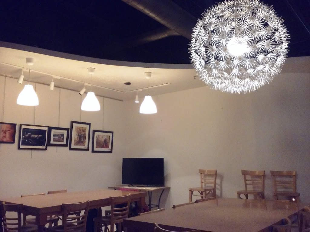 Presse Café | 365 Boulevard Sir-Wilfrid-Laurier #104, Mont-Saint-Hilaire, QC J3H 6A2, Canada | Phone: (450) 464-4000