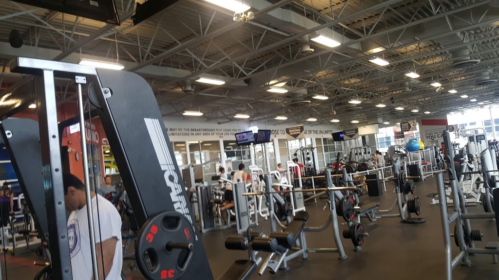 GoodLife Fitness Toronto Dufferin | 1000 Finch Ave W, North York, ON M3J 2V5, Canada | Phone: (647) 777-0777