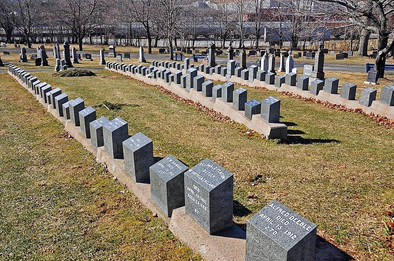 Fairview Lawn Cemetery | 3720 Windsor St, Halifax, NS B3J 3A5, Canada | Phone: (902) 490-4883