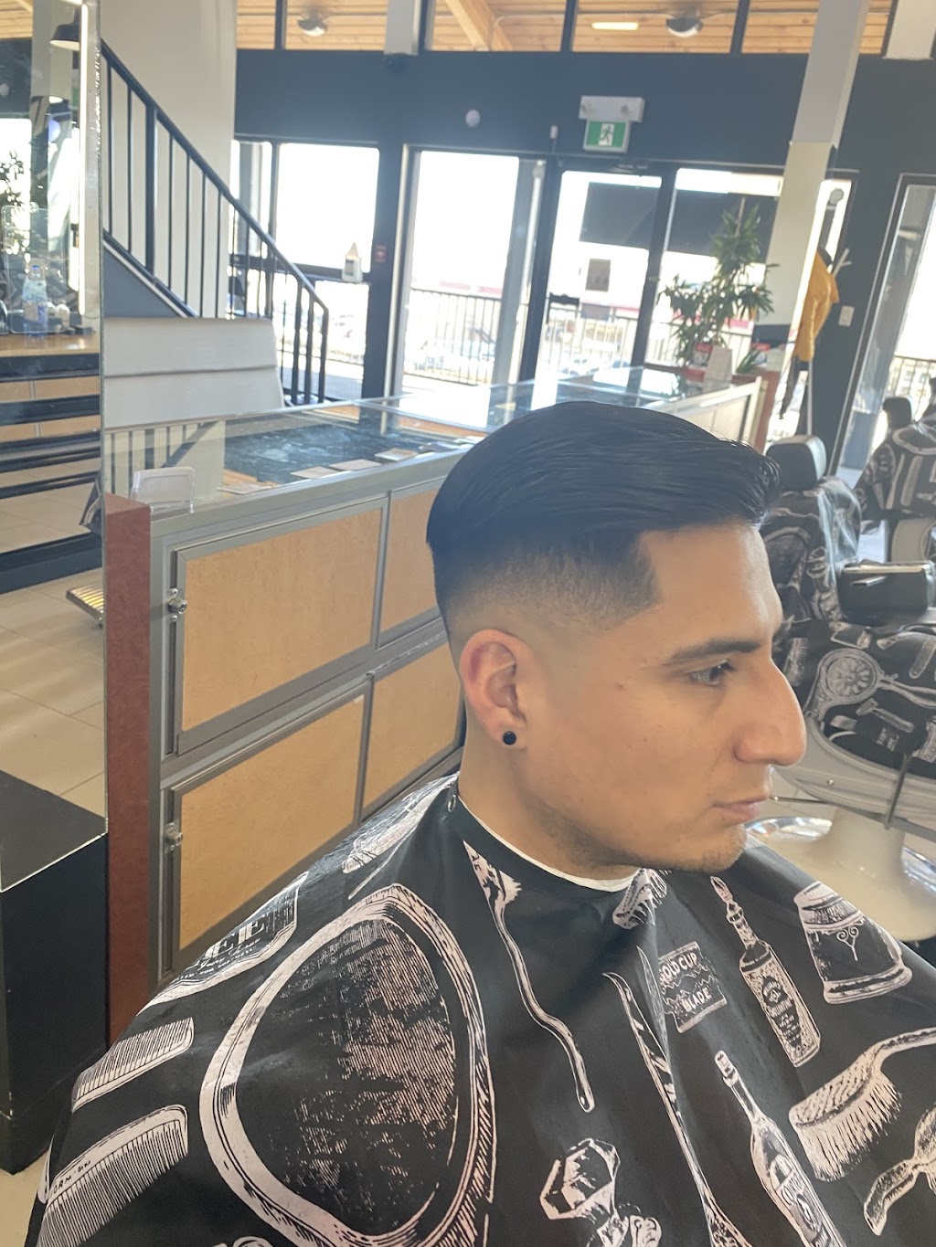 Benjis Barbershop | 4515 Macleod Trail SW, Calgary, AB T2G 0A5, Canada | Phone: (403) 474-1174