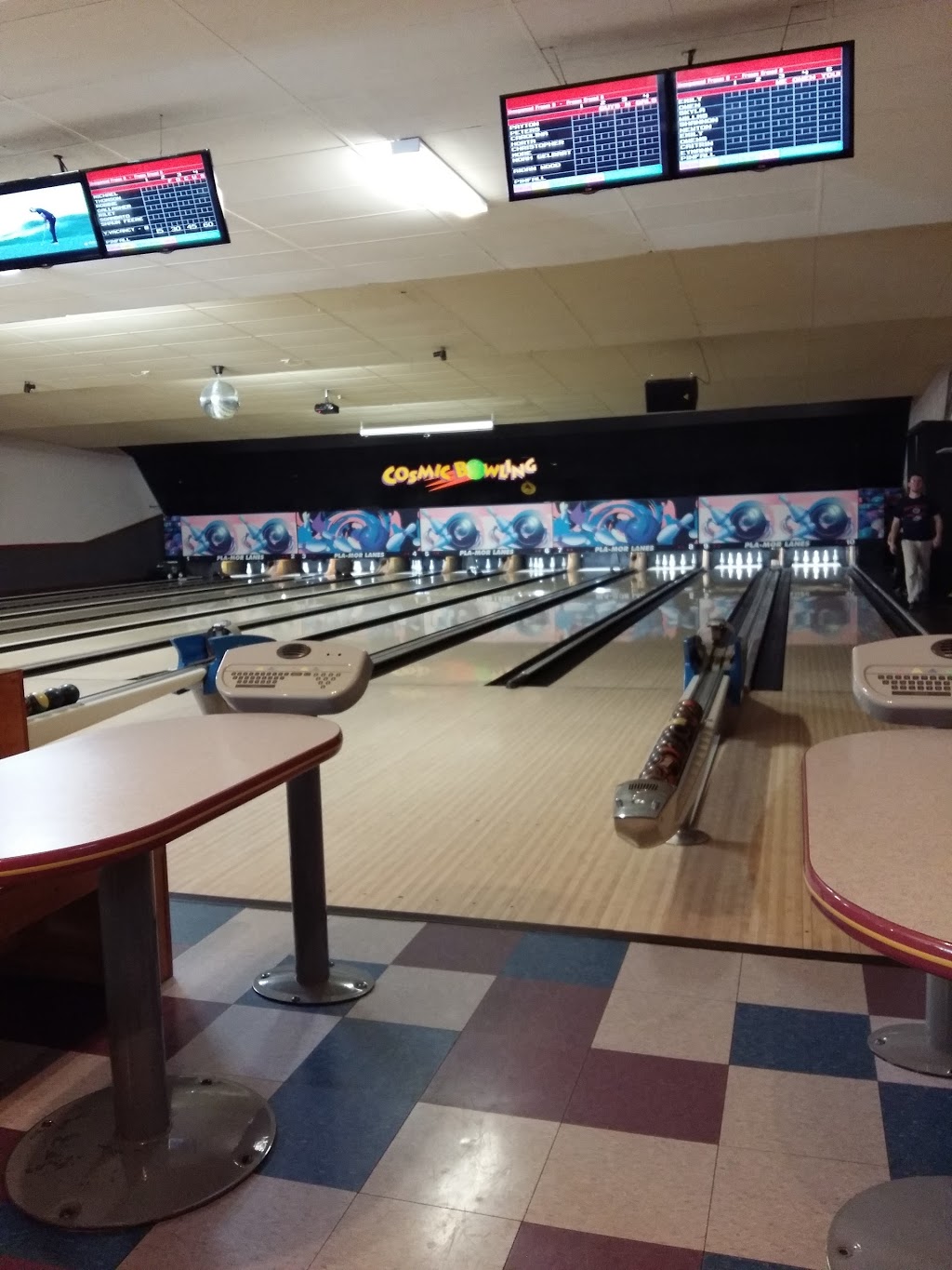 Pla-Mor Bowling Lanes | 106 Main St, St. Catharines, ON L2N 4V4, Canada | Phone: (905) 935-6711
