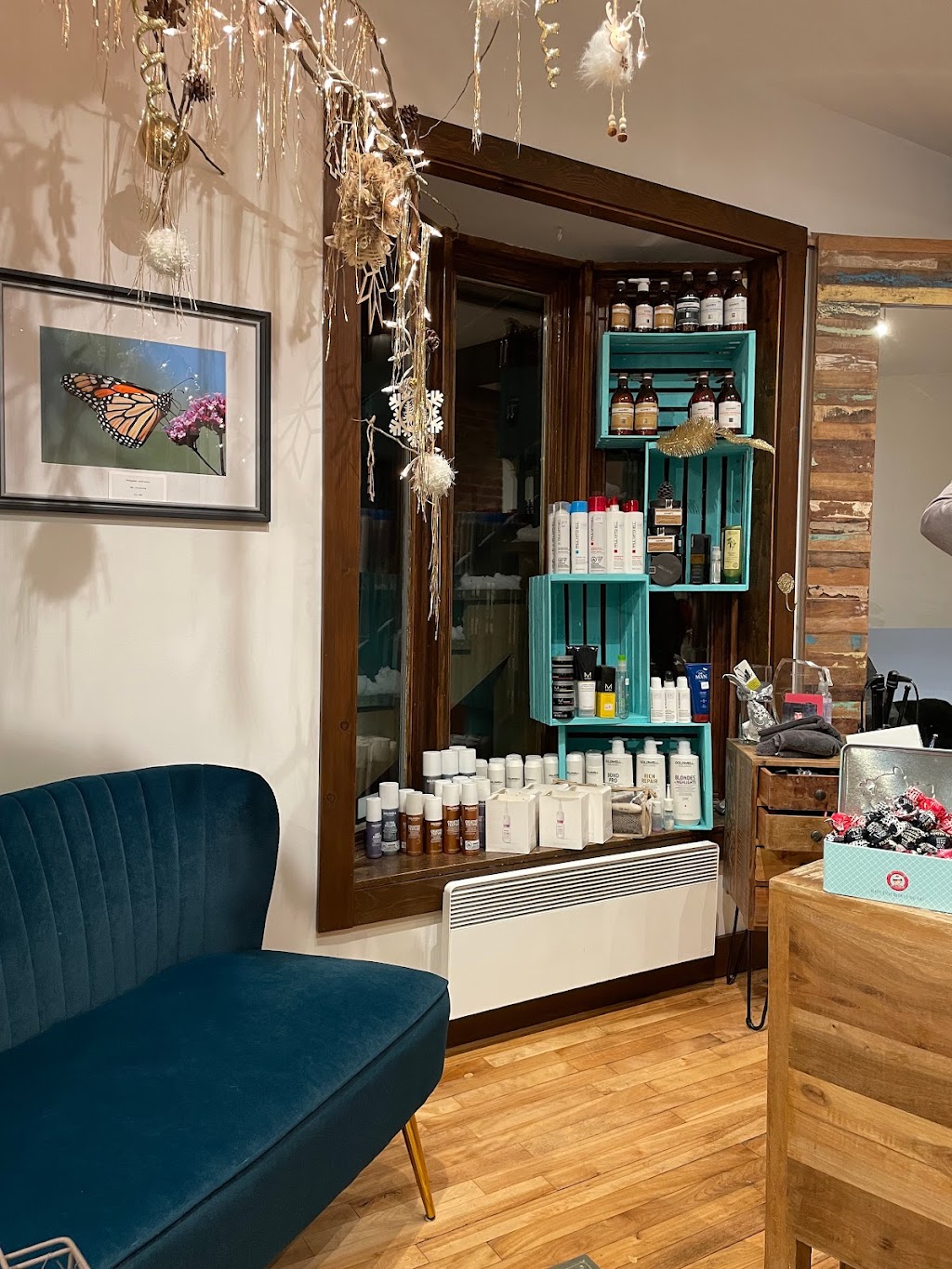 Coiffure Tremblant Art et Passion | 783 Rue de St Jovite, Mont-Tremblant, QC J8E 3J8, Canada | Phone: (819) 681-0656