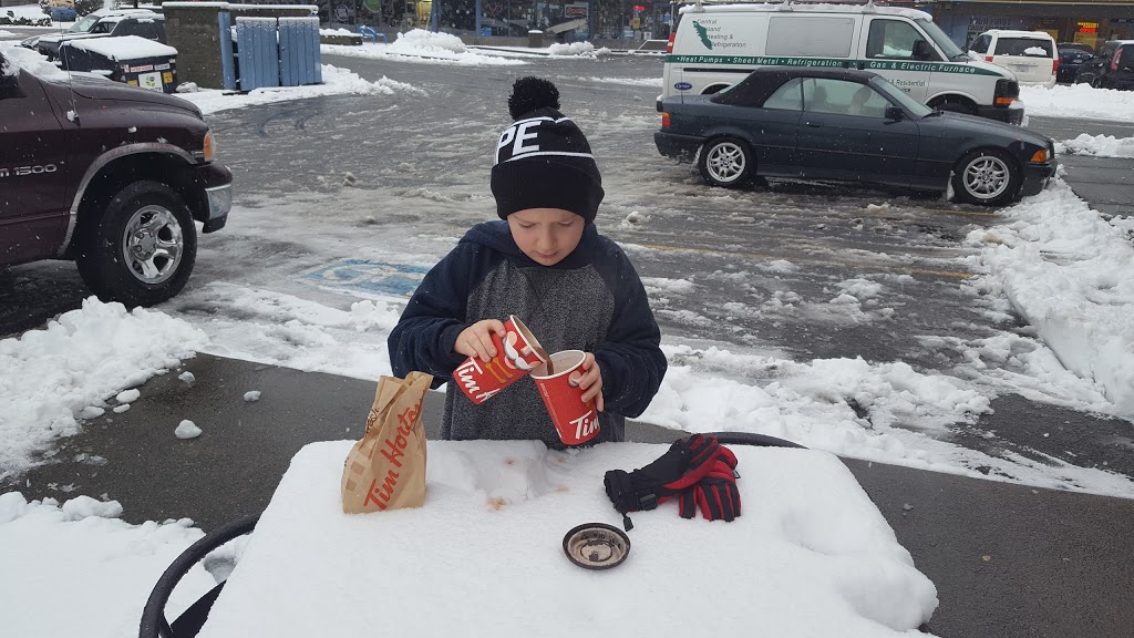 Tim Hortons | 2980 Island Hwy N Unit 200, Nanaimo, BC V9T 5V4, Canada | Phone: (250) 756-7769
