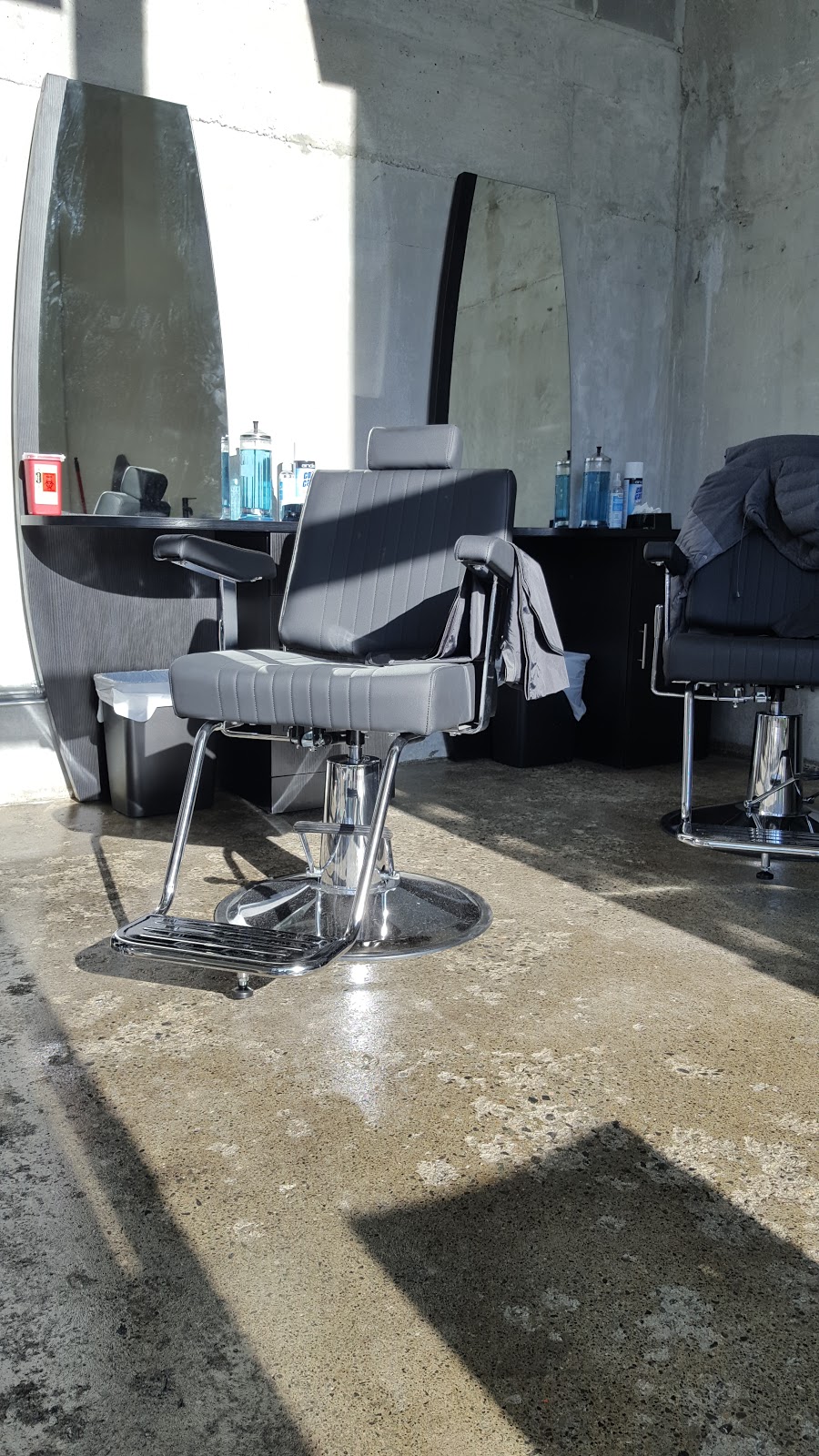 The Gentlemens Choice Barbershop | 9639 137a St #105, Surrey, BC V3T 0M1, Canada | Phone: (604) 498-4685