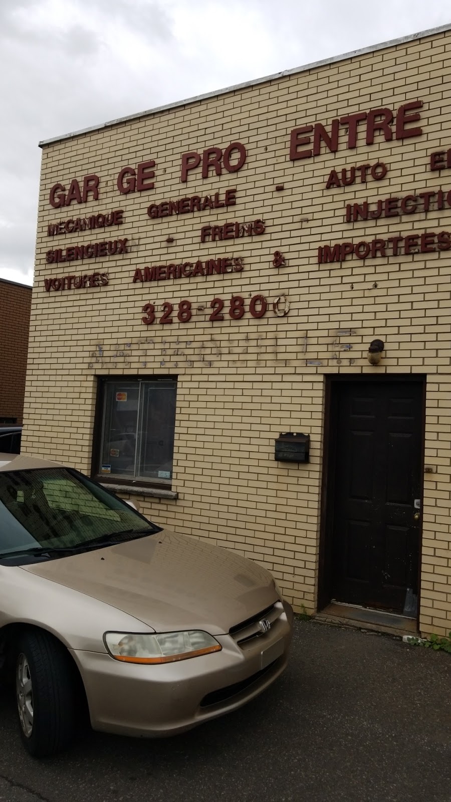 Pro-Centre Auto | 6610 Rue Bombardier, Saint-Léonard, QC H1P 1E4, Canada | Phone: (514) 328-2800