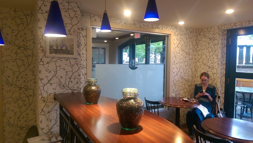 Courtyard Cafe | 463 Belleville St, Victoria, BC V8V 1X3, Canada | Phone: (250) 386-0450