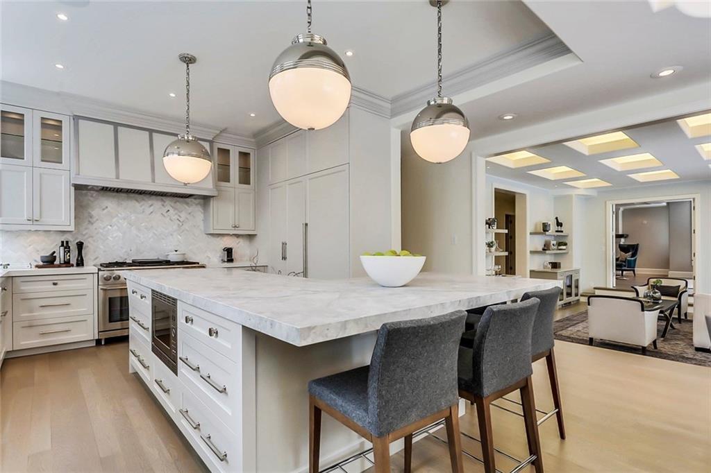 David Reich Real Estate | 5403 Crowchild Trail NW Office #128, Calgary, AB T3B 4Z1, Canada | Phone: (403) 923-9911