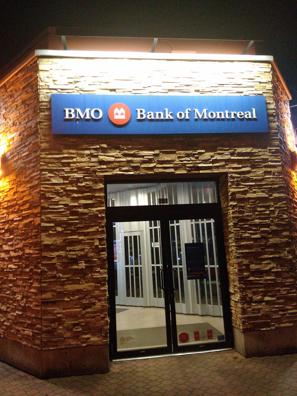 BMO Bank of Montreal | 735 Goldstream Ave #101, Victoria, BC V9B 2X4, Canada | Phone: (250) 389-2485