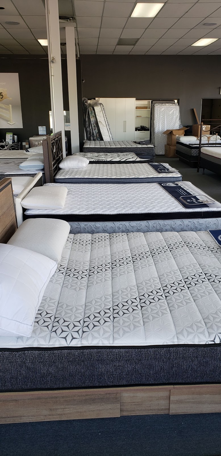 Matelas à Prix Fou - Saint-Jérôme - Magasin de matelas | 850 Boulevard des Laurentides, Saint-Jérôme, QC J7Z 4N1, Canada | Phone: (450) 438-5329
