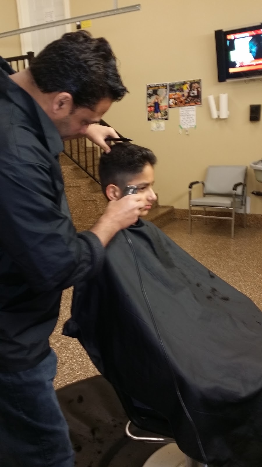 Bassi Hair Cut Co | 6321 132 St, Surrey, BC V3X 1M7, Canada | Phone: (604) 501-1508