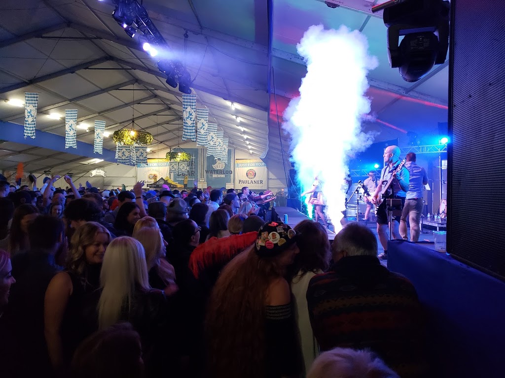 Bingemans Oktoberfest | 425 Bingemans Centre Dr, Kitchener, ON N2B 3X7, Canada | Phone: (519) 744-1555