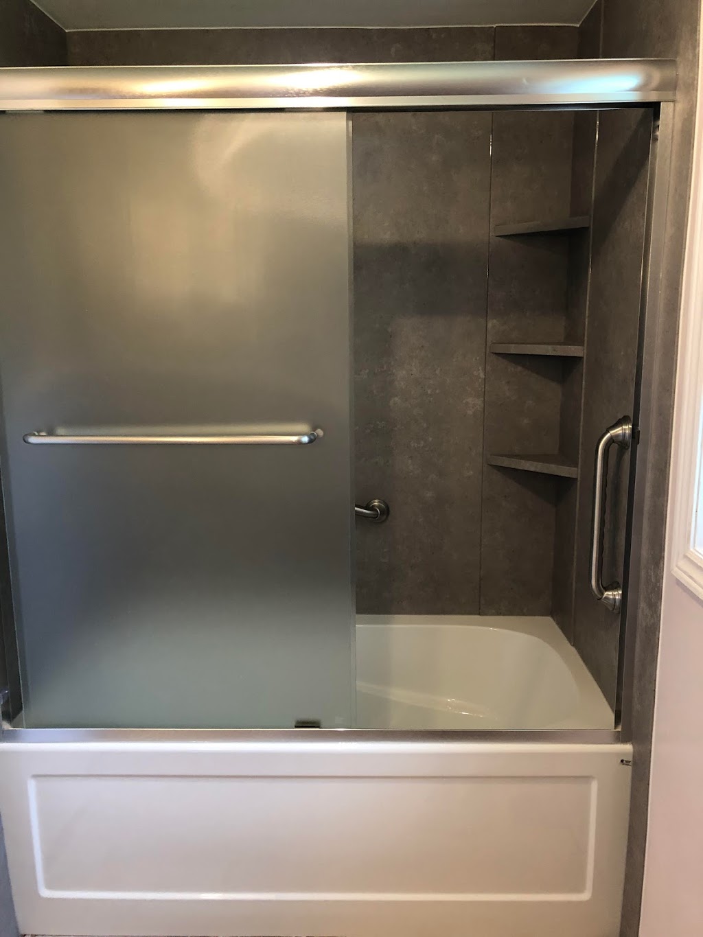 Ultimate Bath Systems | 76 Hartzel Rd, St. Catharines, ON L2P 1N1, Canada | Phone: (289) 668-9357
