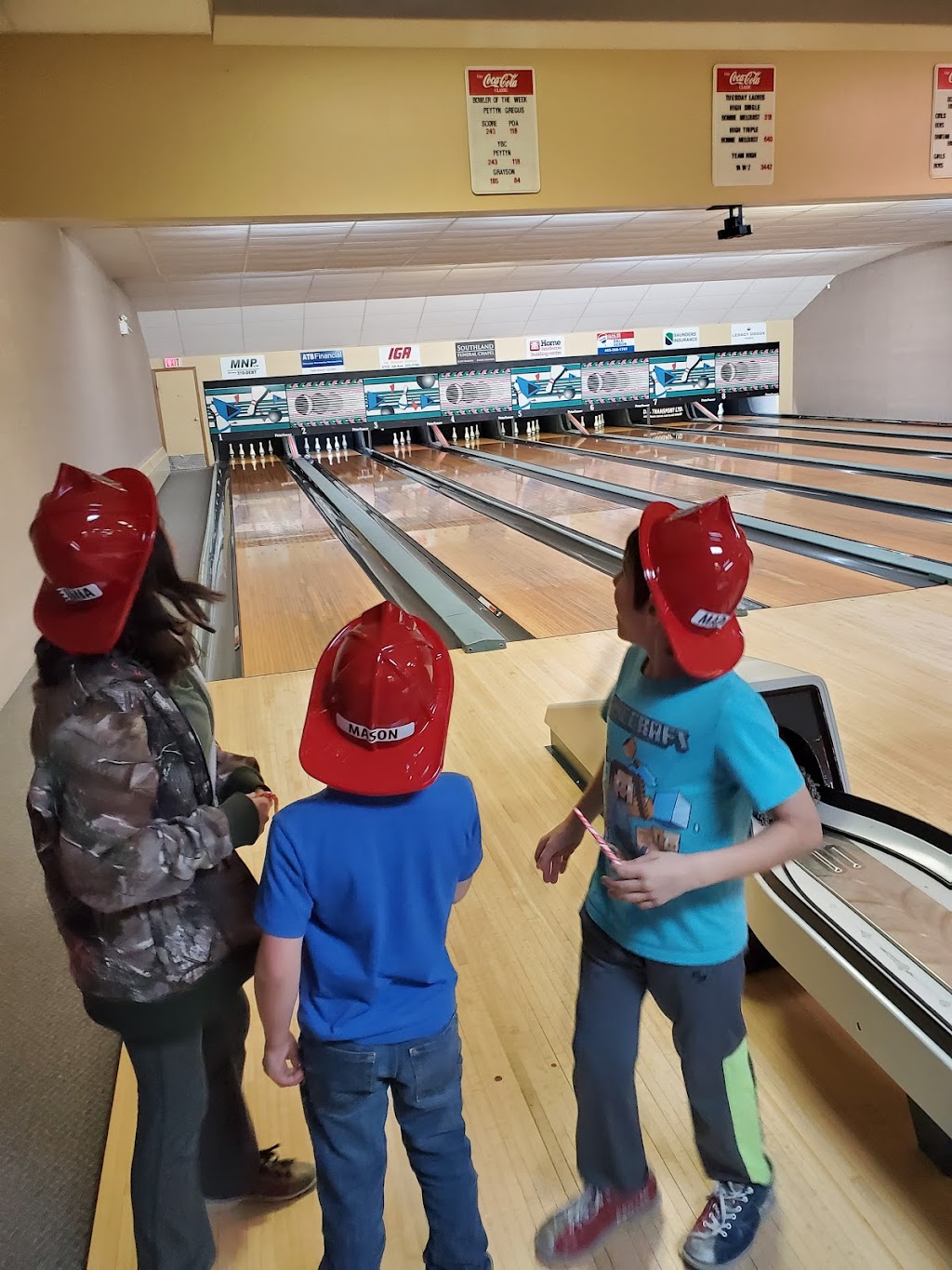 The Pin | 5411 64 Ave, Taber, AB T1G 2A1, Canada | Phone: (403) 223-8822