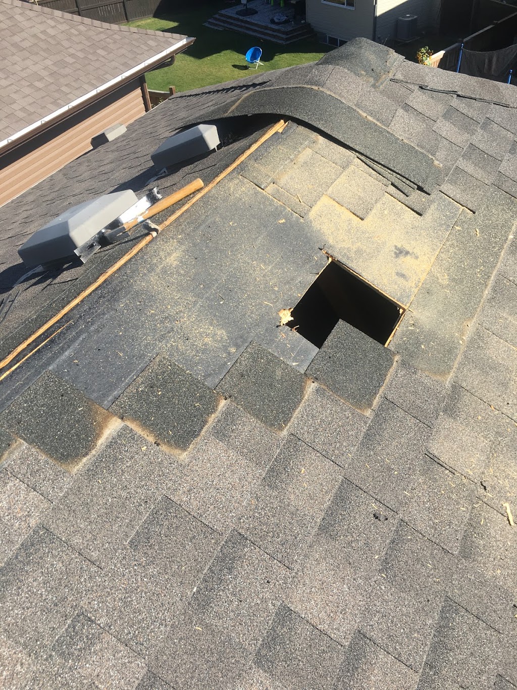 DAL Roofing | 354 Somerside Park SW, Calgary, AB T2Y 3G7, Canada | Phone: (403) 474-6375