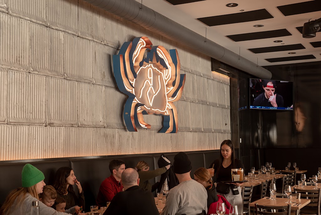 Lucilles Mont-Tremblant | 170a Chem. du Curé Deslauriers, Mont-Tremblant, QC J8E 1B1, Canada | Phone: (873) 230-2499