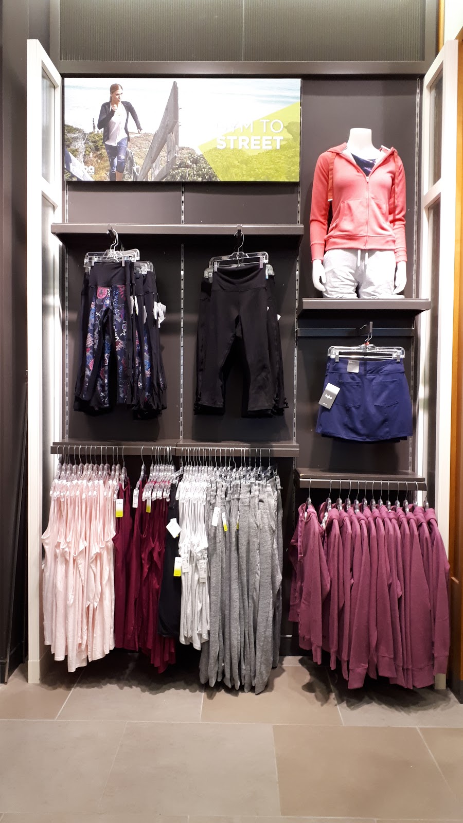 Reitmans | 85 Damascus Rd, Bedford, NS B4A 0C2, Canada | Phone: (902) 835-9625