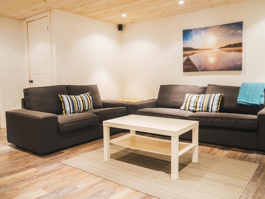 Chalets Plein Bois | 720 Chemin du Lac Sainte Rose N, Mandeville, QC J0K 1L0, Canada | Phone: (514) 668-2586