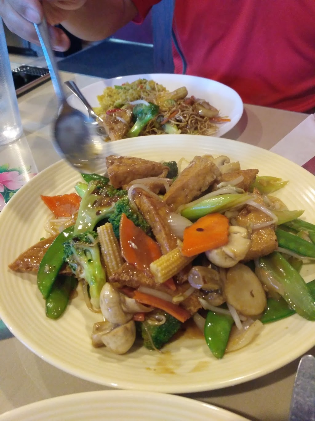 Sun Island Eatery | 31 Sunmills Dr SE, Calgary, AB T2X 2W6, Canada | Phone: (403) 201-1050