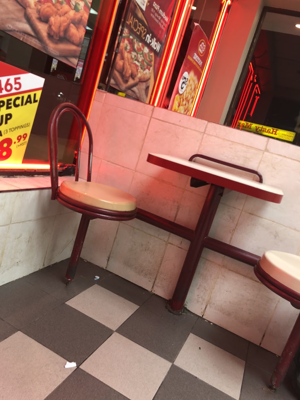 Double Double Pizza & Chicken | 3101 Kingsway Dr, Kitchener, ON N2C 2M5, Canada | Phone: (519) 748-5465