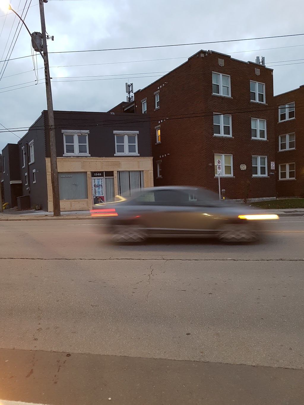Dar & Sons Auto Svc | 1555 King St E, Hamilton, ON L8K 1T3, Canada | Phone: (289) 389-9800