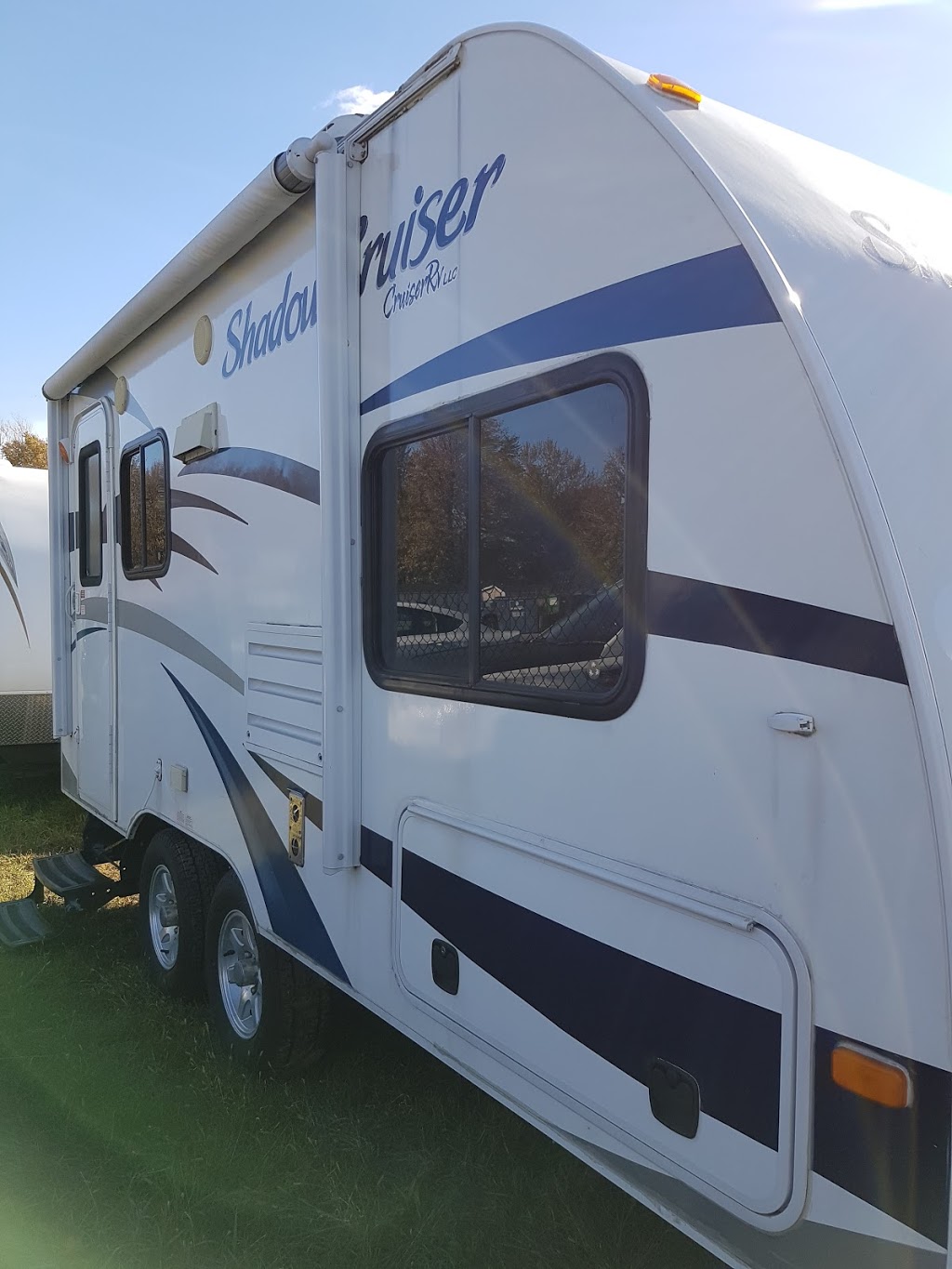 Caravane Les Promenades | 3142 Chemin dOka, Sainte-Marthe-sur-le-Lac, QC J0N 1P0, Canada | Phone: (450) 491-7474