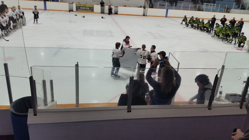 Memorial Community Centre Arena | 867 Main St, Pincher Creek, AB T0K 1W0, Canada | Phone: (403) 627-4322