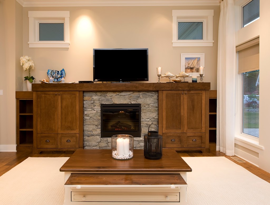 Qualicum Landing Luxury Beach Homes | 5251 Island Hwy W, Qualicum Beach, BC V9K 2C1, Canada | Phone: (855) 532-2490