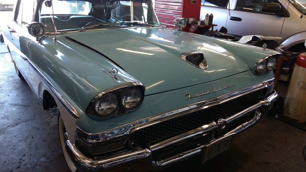 Durnin Motors | 2131 Kingsway Dr, Kitchener, ON N2C 1A1, Canada | Phone: (519) 893-6580