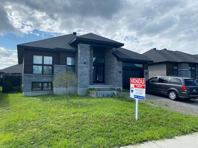 Pascal Chayer RE/MAX DICI | 3080 Ch Sainte-Marie, Mascouche, QC J7K 3B7, Canada | Phone: (514) 742-0842
