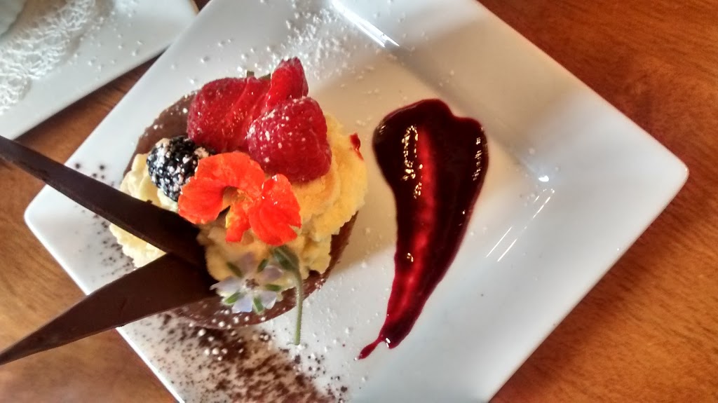Heirloom Cafe & Bistro | 7 Mill St, Almonte, ON K0A 1A0, Canada | Phone: (613) 256-9653