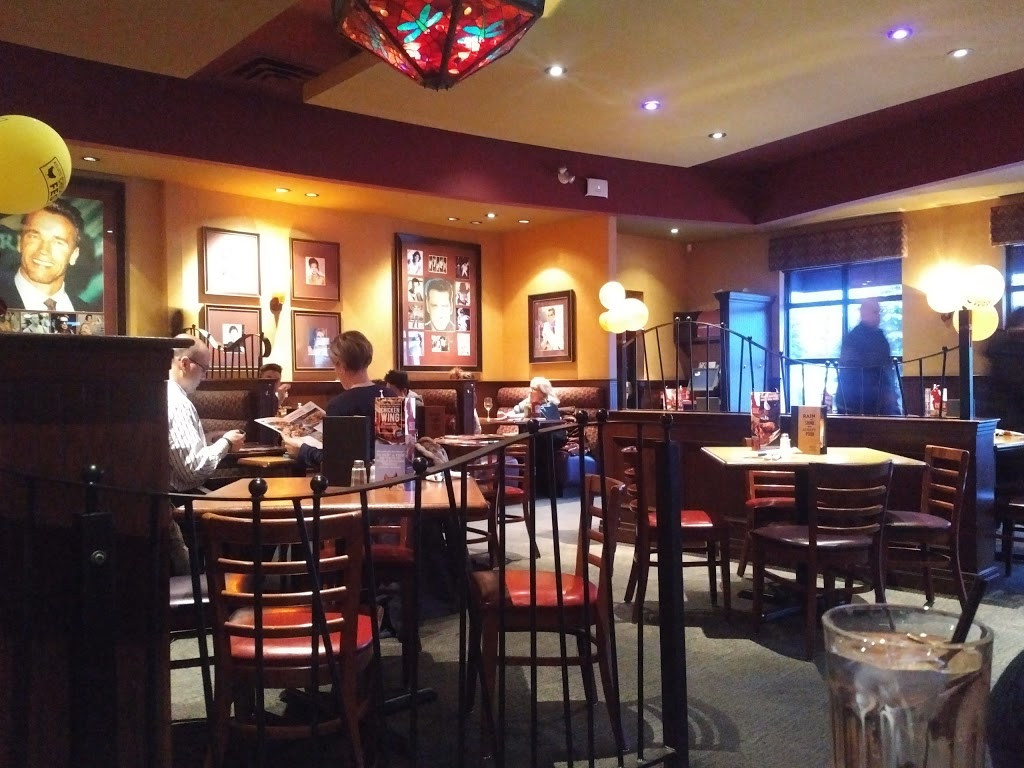 Kelseys Original Roadhouse | 195 Consumers Dr, Whitby, ON L1N 1C4, Canada | Phone: (905) 665-0605