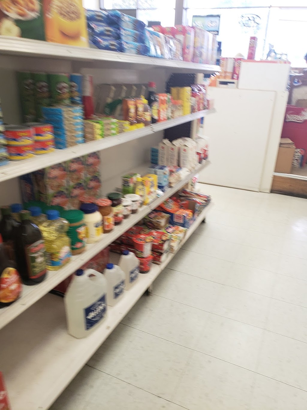 Rainbow Convenience | 1092 Islington Ave, Etobicoke, ON M8Z 4R9, Canada | Phone: (416) 231-4927