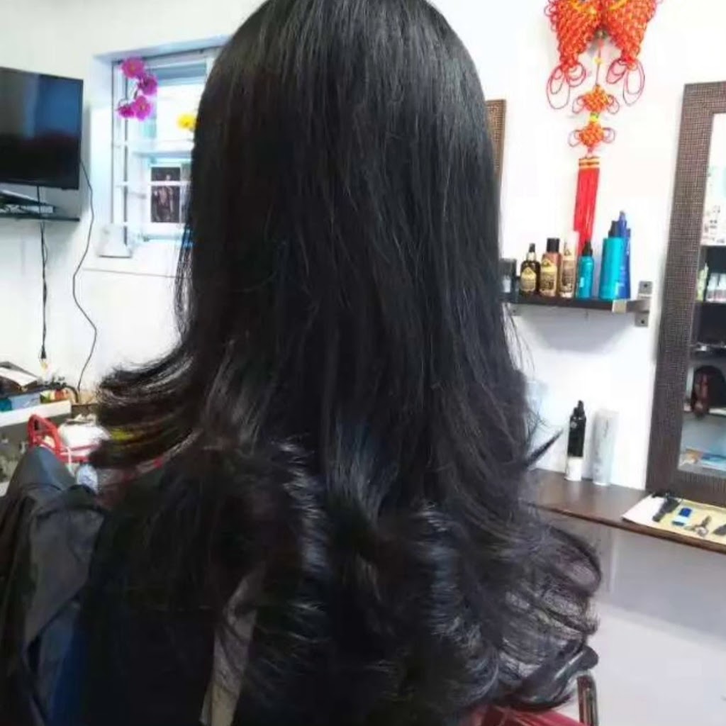 Dailyhair salon &barber | 617 Somerset St W, Ottawa, ON K1R 5K3, Canada | Phone: (613) 790-1398
