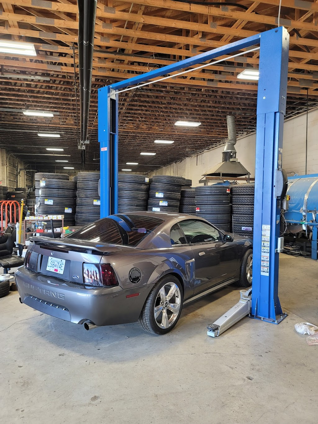 Fine Tread & Tires Canada Ltd | 5780 Production Way, Langley, BC V3A 4N4, Canada | Phone: (604) 539-0728